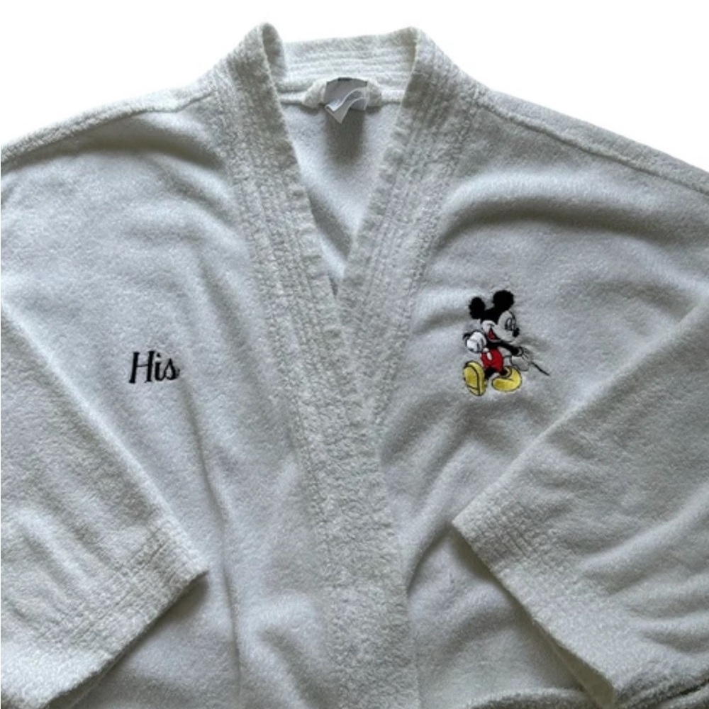Vintage Disney Mickey Mouse White Terry Cloth Bath Robe Size L/XL Heavy HIS